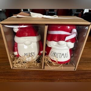 RAE DUNN Merry & Christmas Santa & Mrs. Claus Gnome Figure Set New In Box!